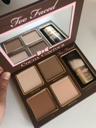 Fashion Cocoa Contour Chiseled to Perfection 