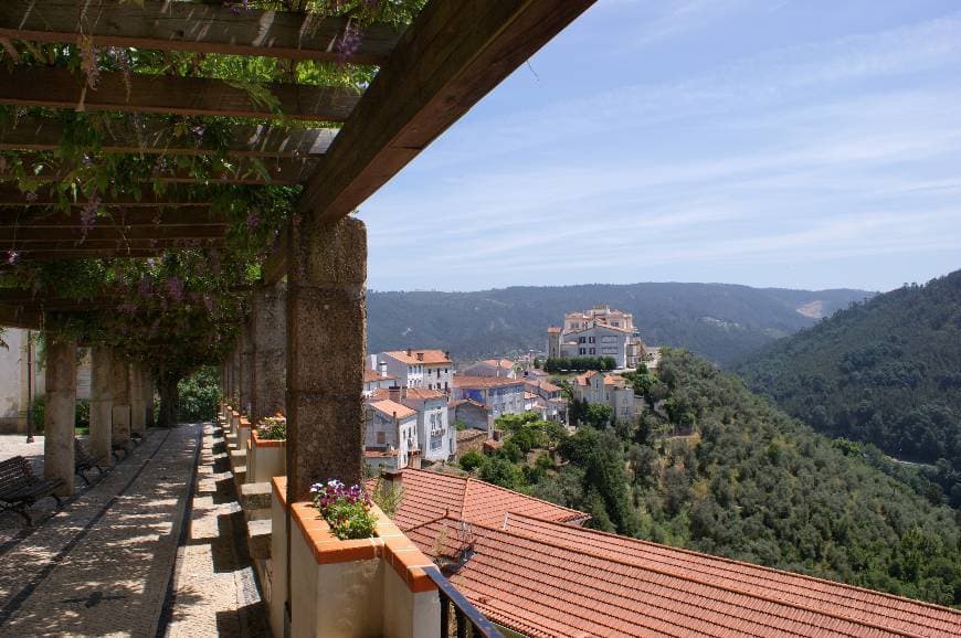 Lugar Miradouro de Penacova / Mirante Emídio da Silva