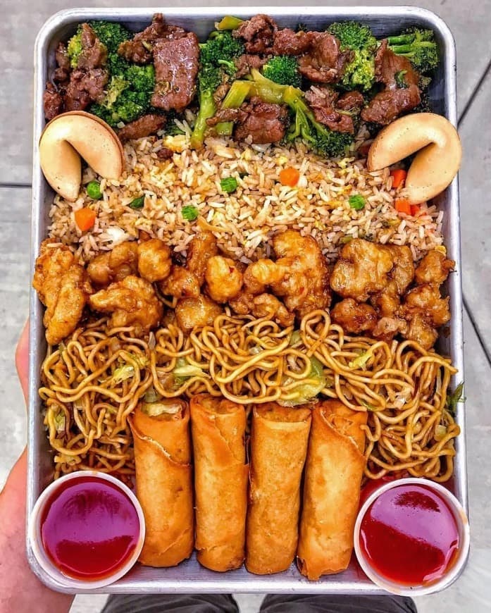 Moda @foodbeast on Instagram: “PANDA EXPRESS PLATTER 🤪🤯 // A ma