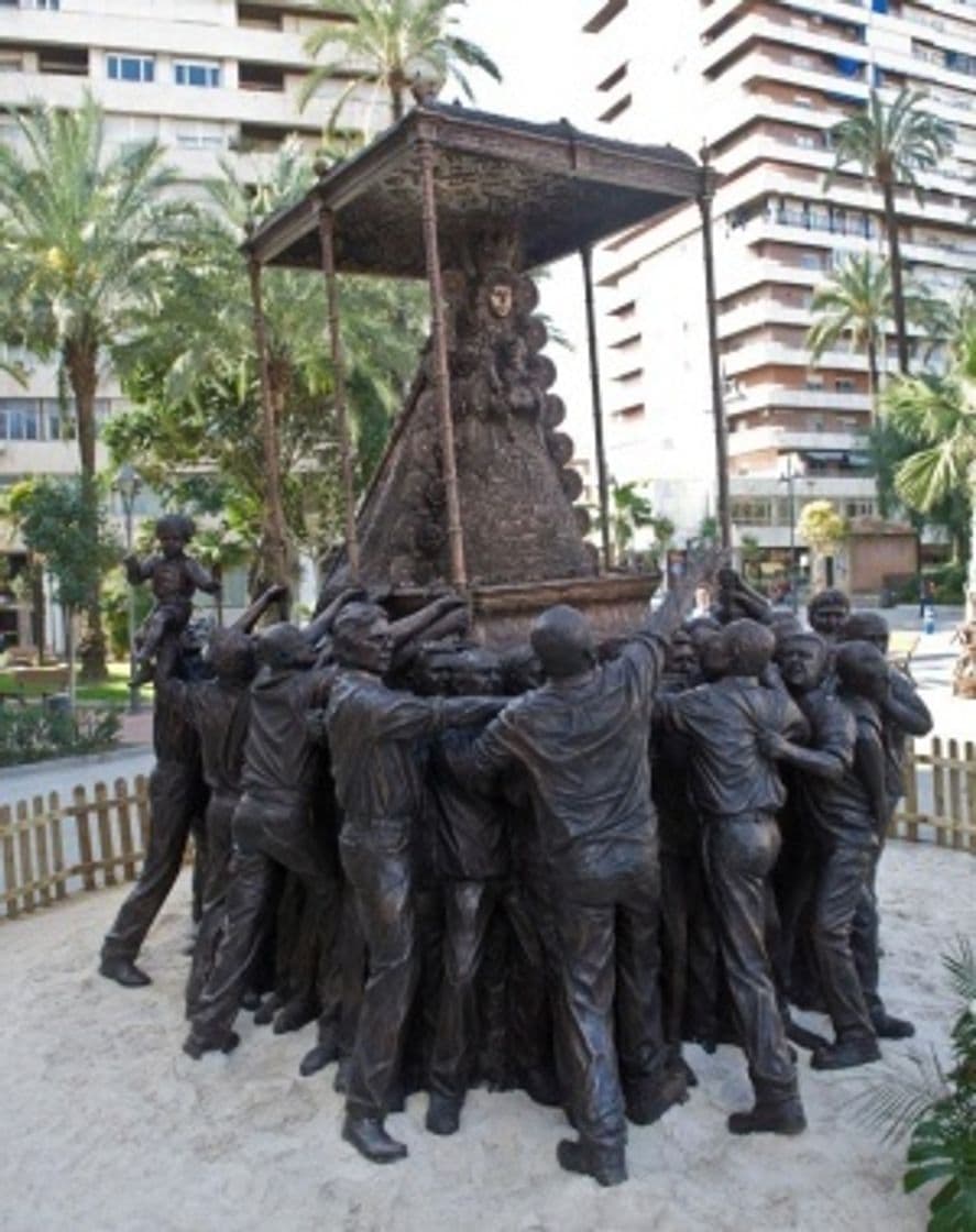 Lugar Monumento a la Virgen del Rocío