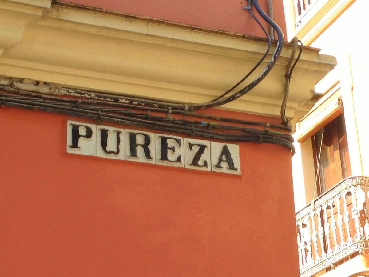 Place Calle Pureza