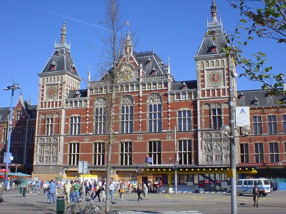 Place Estación Central de Ámsterdam