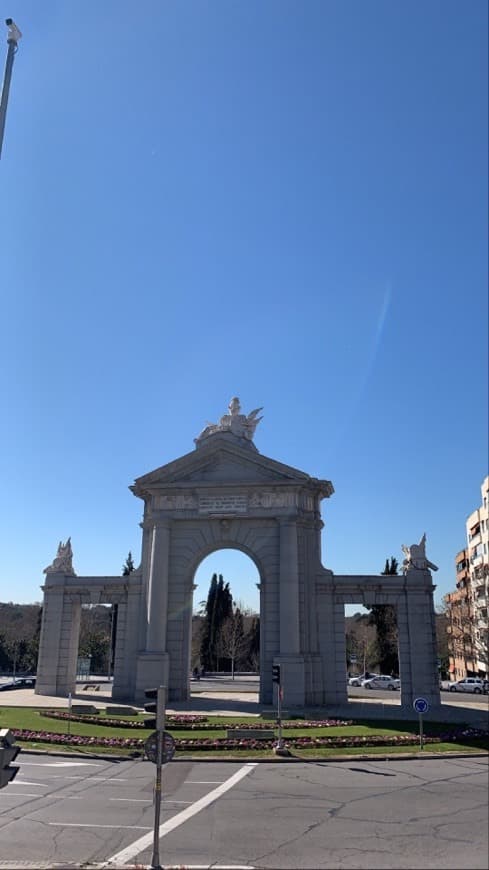 Lugar Puerta de San Vicente