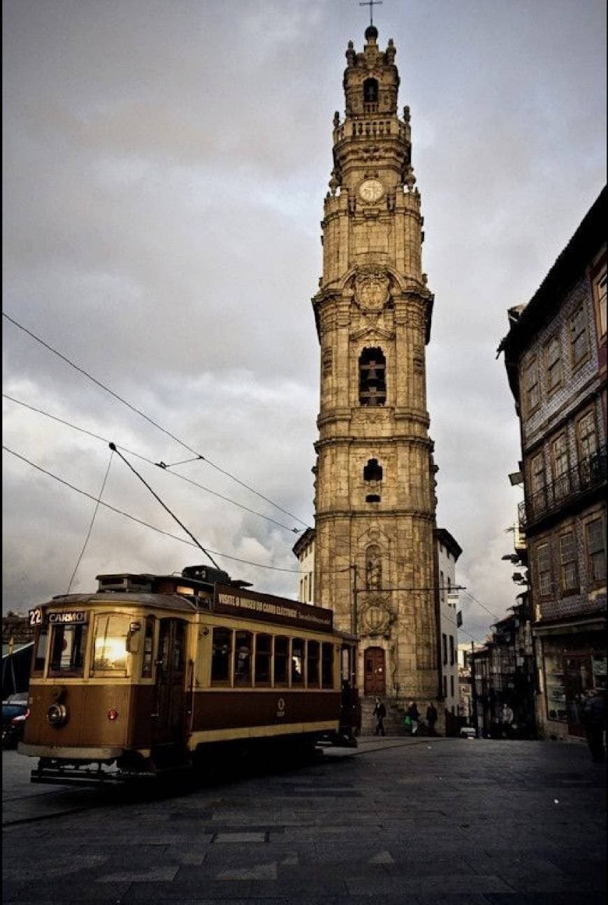 Place Iglesia de los Clérigos