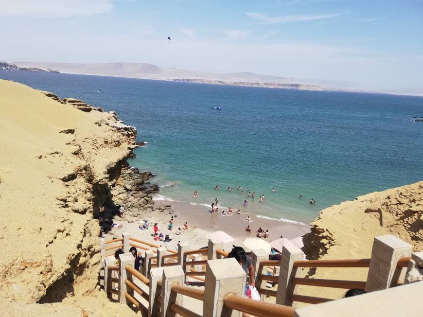 Place Paracas National Reserve, La Cattedrale