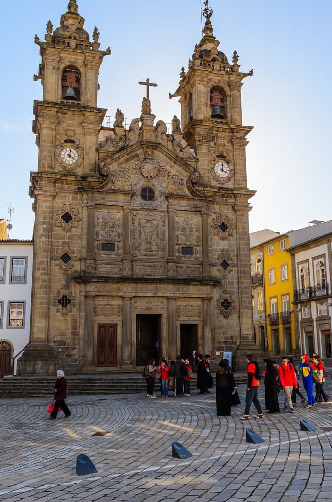 Lugar Iglesia de Santa Cruz