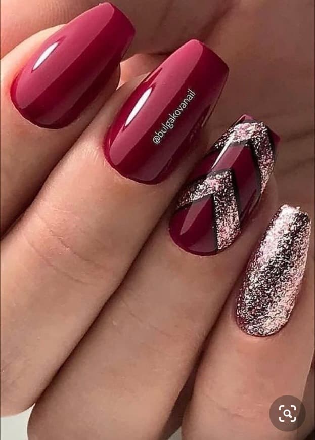 Fashion Unhas vermelhas 