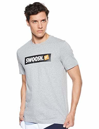 Fitness Nike M NSW tee Swoosh Bmpr Stkr Camiseta de Manga Corta