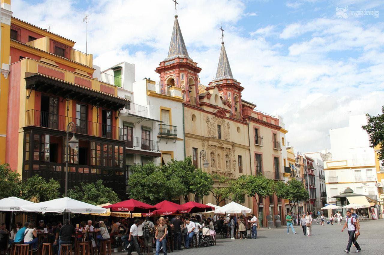 Place Kiosk Plaza del Salvador