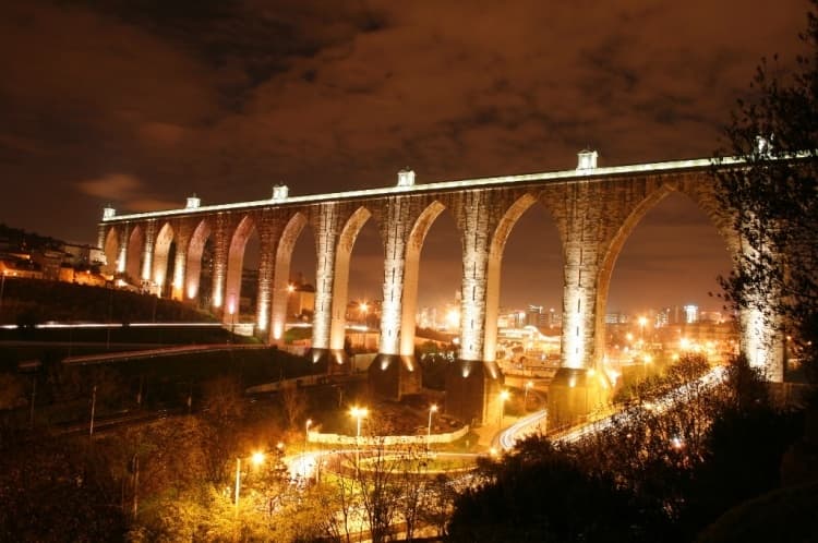 Place Aqueduto das Águas Livres