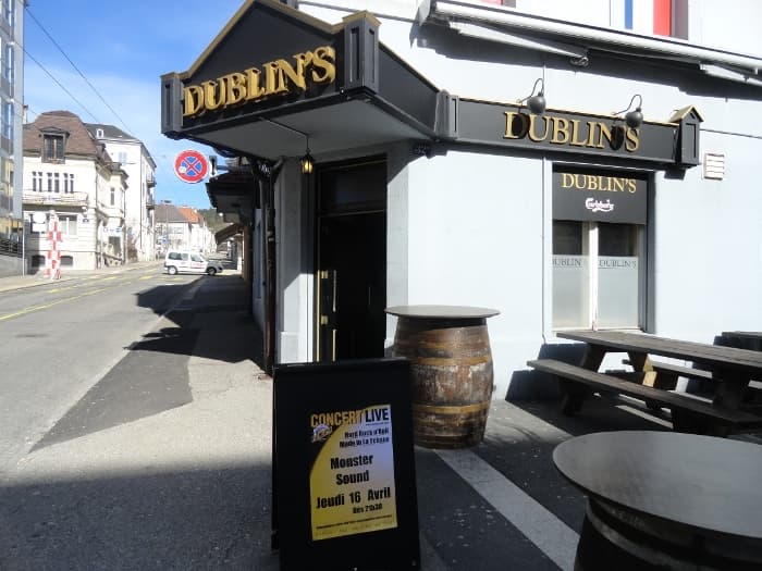 Place Dublin's Old Irish Pub