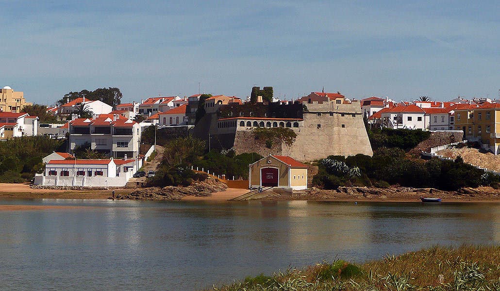 Place Fuerte de São Clemente