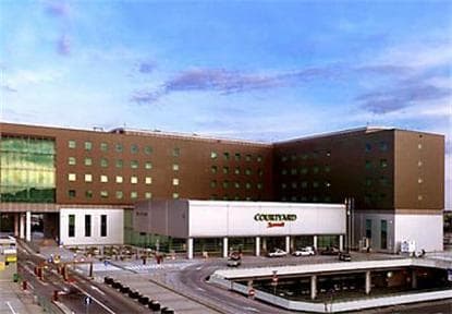 Place Courtyard by Marriott Warszawa Airport