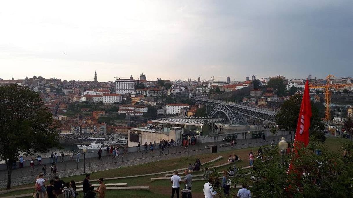 Place Jardim do Morro