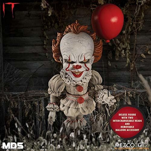 Place Mezco Toyz Figura Pennywise 15 cm. It