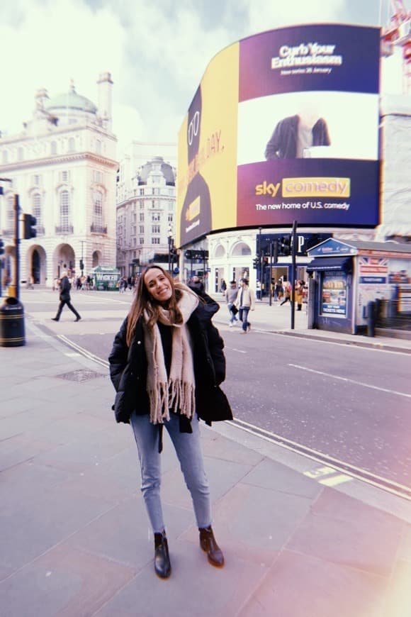 Lugar Piccadilly Circus