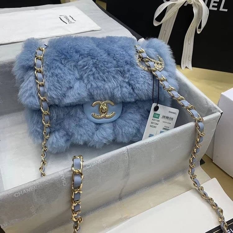 Fashion Blue Chanel