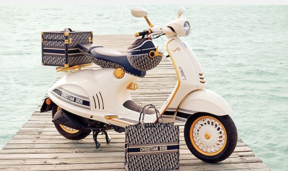 Moda Vespa 946 Christian Dior