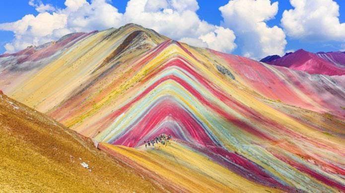 Lugar Montaña de los 7 colores