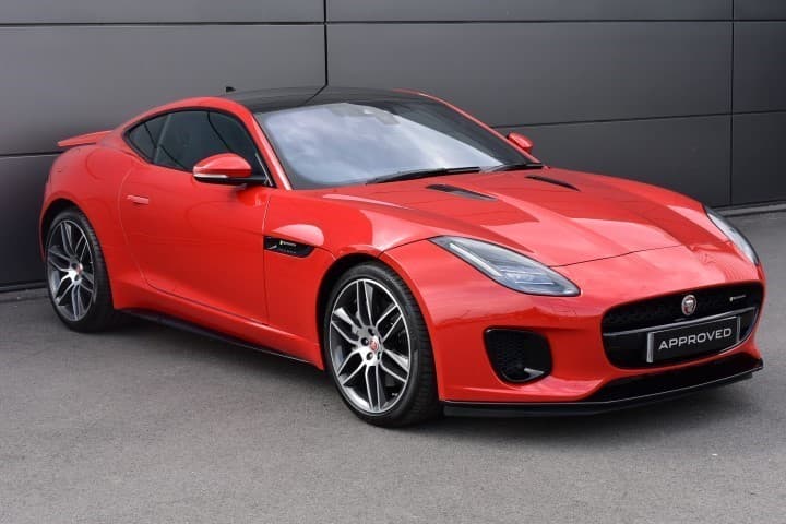 Product 
JAGUAR F-TYPE 2.0 R-DYNAMIC