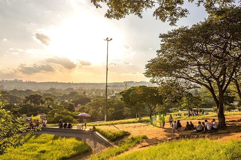 Lugar Praça Pôr do Sol