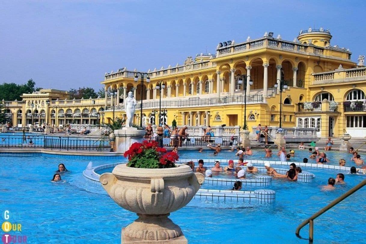 Place Széchenyi Thermal Bath