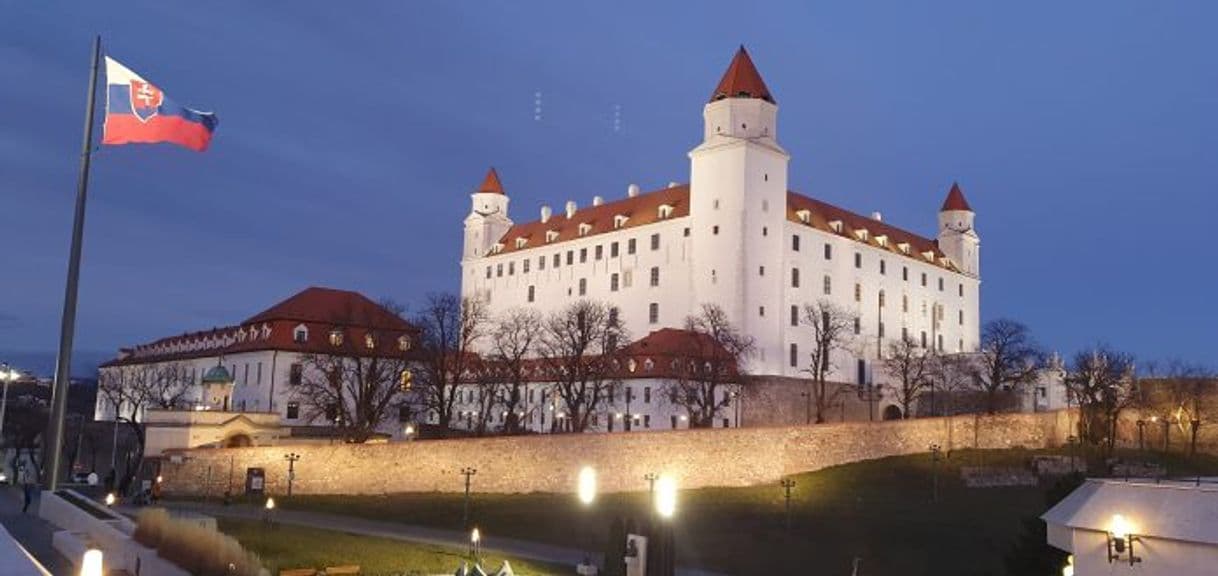 Place Castillo de Bratislava