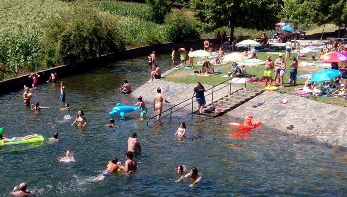 Place Praia fluvial de Aldeia Ana de Viz