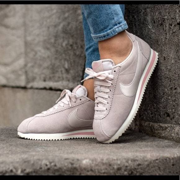 Producto Nike Cortez Suede