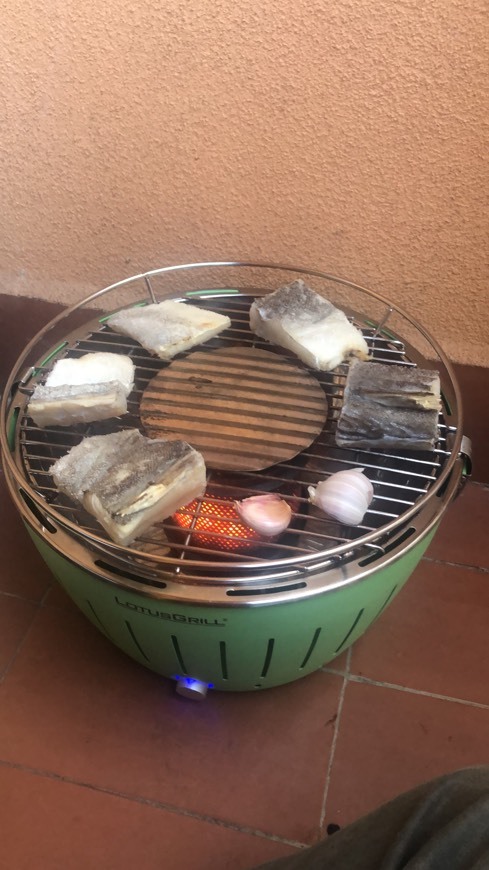 Elemento de la categoría hogar LotusGrill G-RO-34 - Barbacoa de carbón sin humo 35 x 26 x