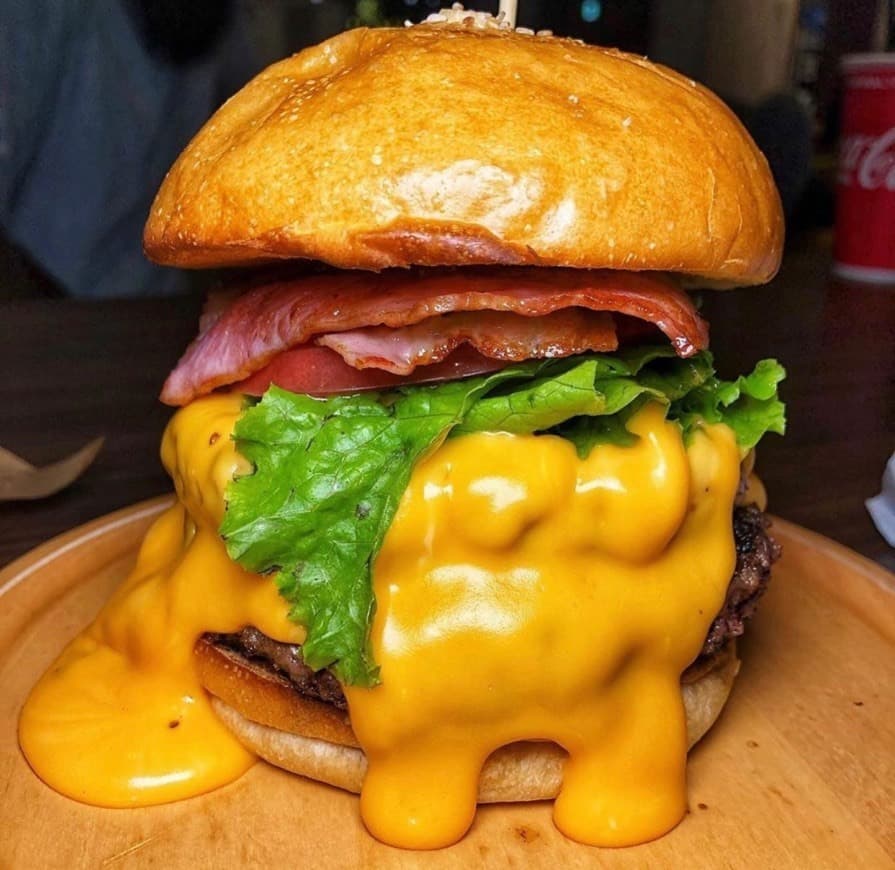 Restaurants Cheesy Burger