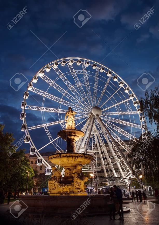 Lugar Budapest eye