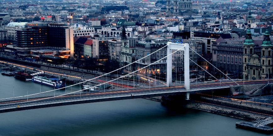 Lugar Elisabeth Bridge