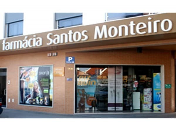 Place Farmácia Santos Monteiro