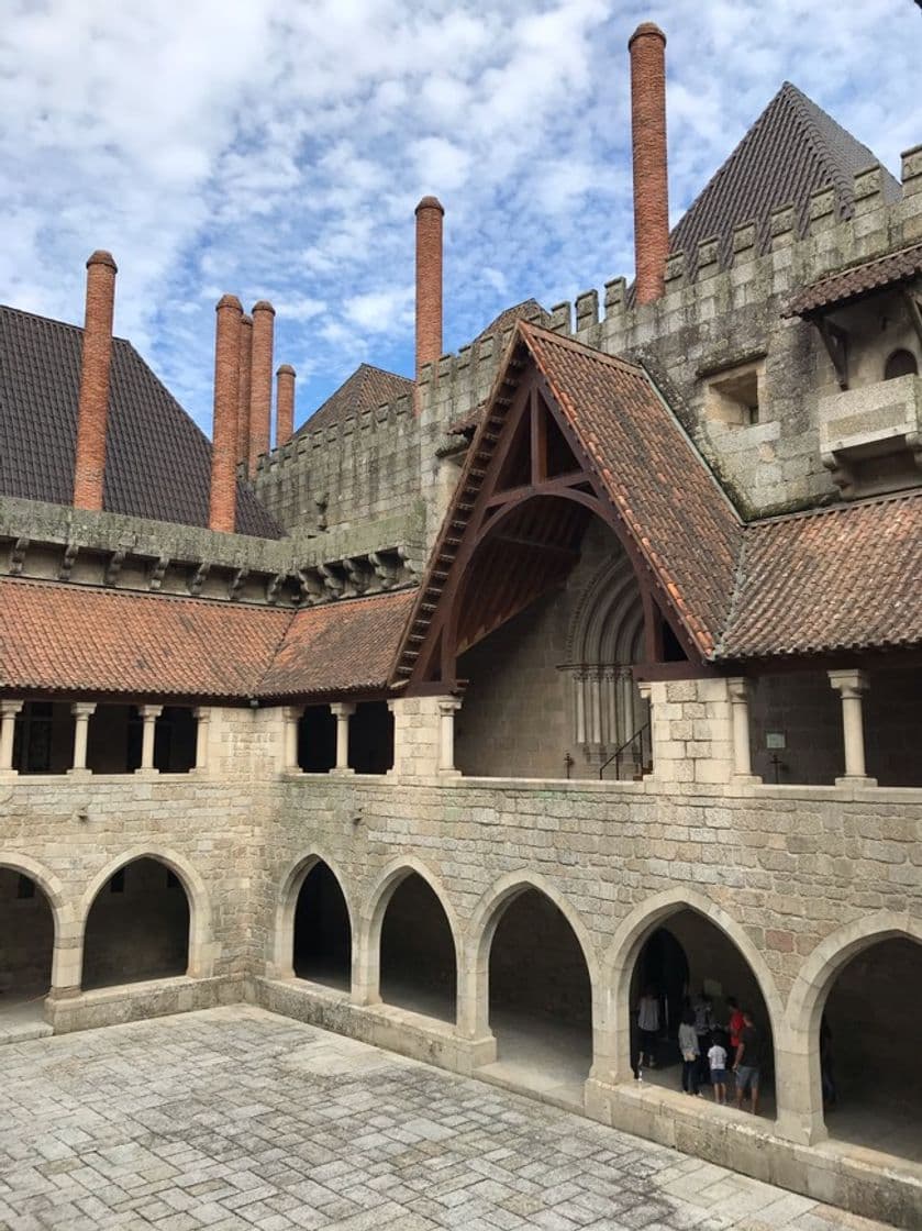 Lugar Paço dos Duques de Bragança