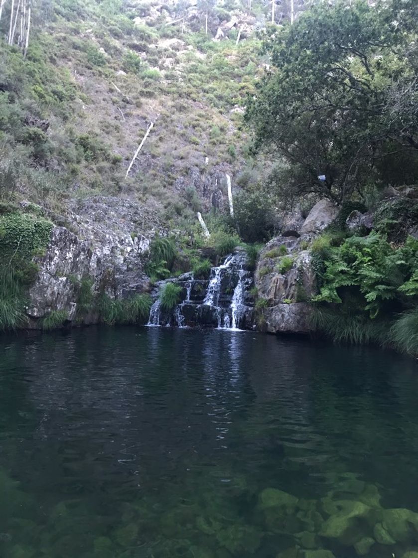 Lugar São João do Monte