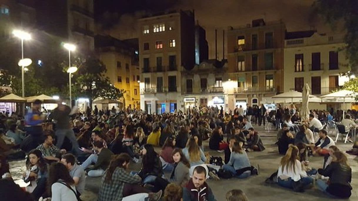 Place Plaça del Sol