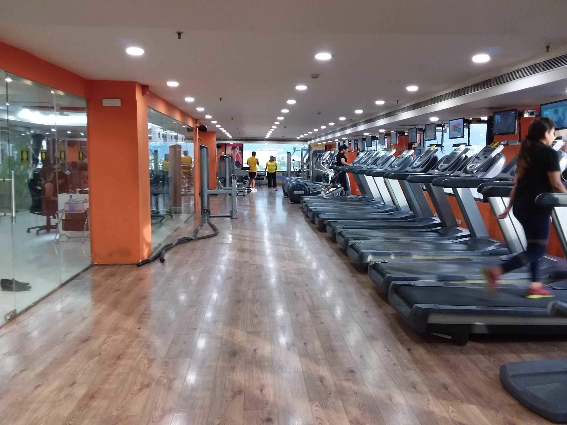 Lugar Gold's Gym