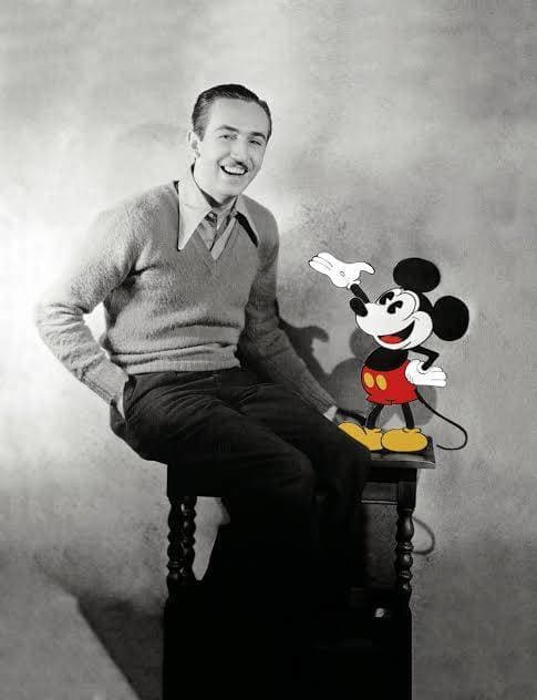 Movie Walt antes de Mickey