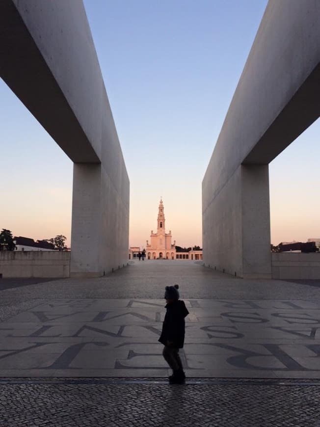 Place Santuário de Fátima