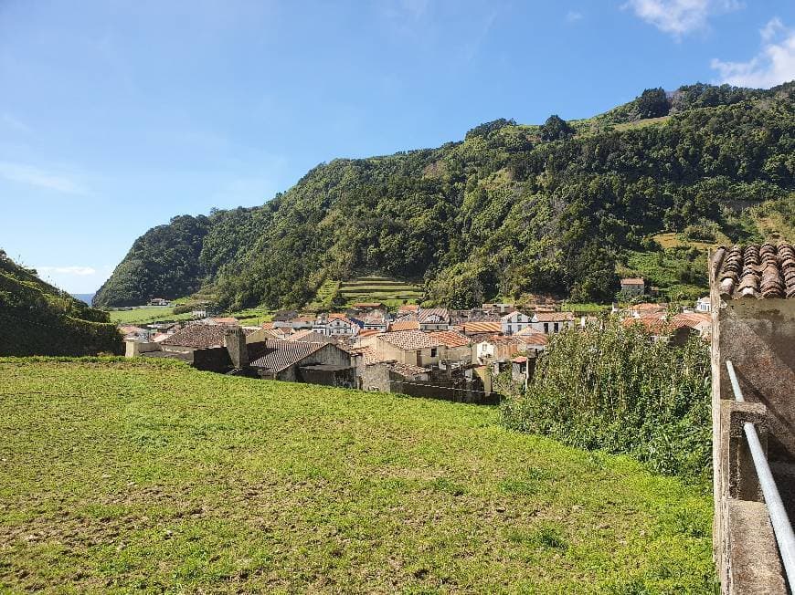 Lugar Faial da Terra