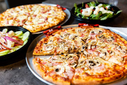 Restaurants Cubix Pizza Drinks & Food