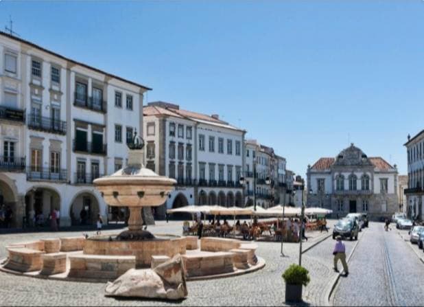 Place Praça do Giraldo