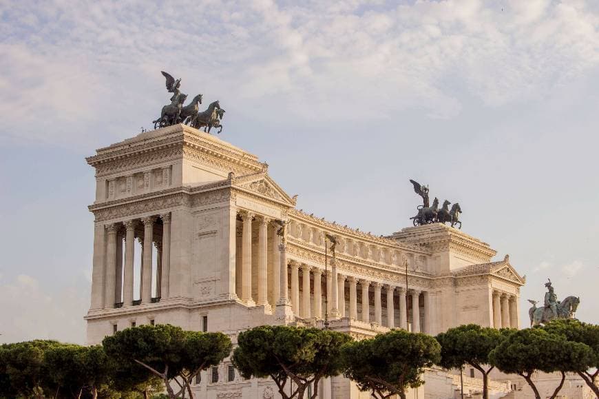 Place Sacrario delle bandiere