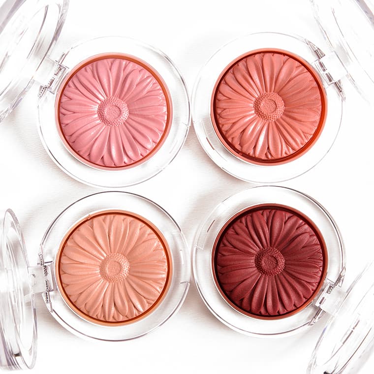 Producto CLINIQUE
Cheek Pop Blush makeup 