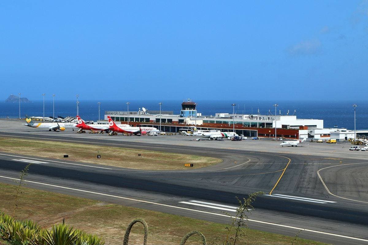 Lugar Aeroporto da Madeira