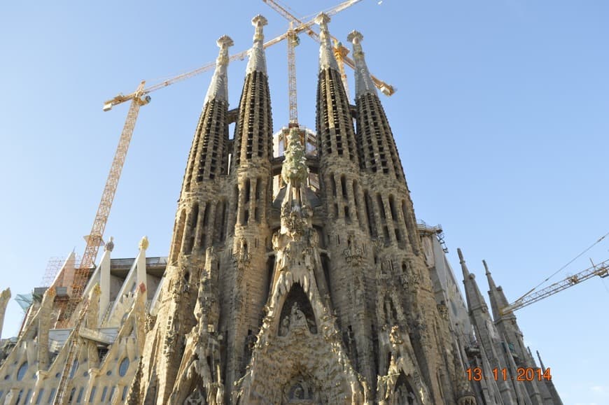 Lugar Basílica Sagrada Familia