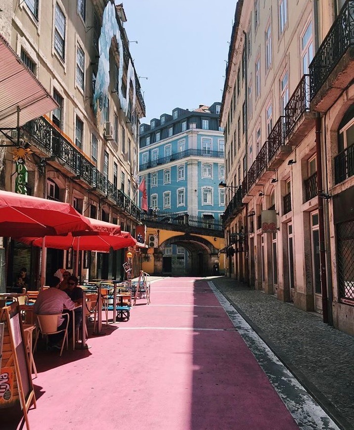 Place The Pink Street