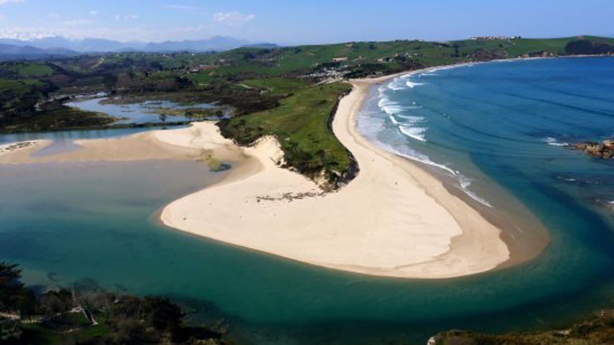 Lugar Playa de Oyambre