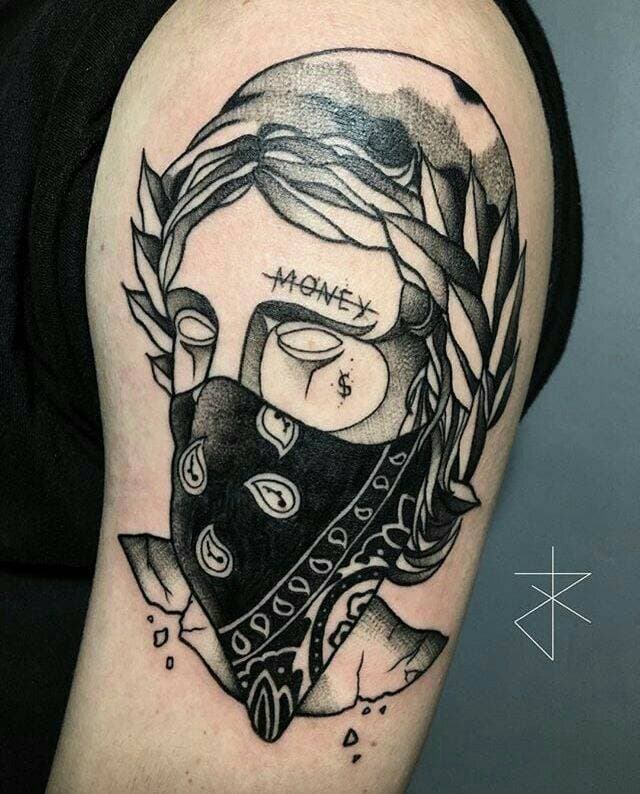 Moda Tattoo